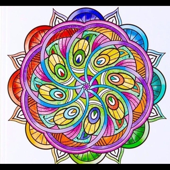 🖍 MANDALA COLORING BOOK 🖍 - Picture 3 of 8